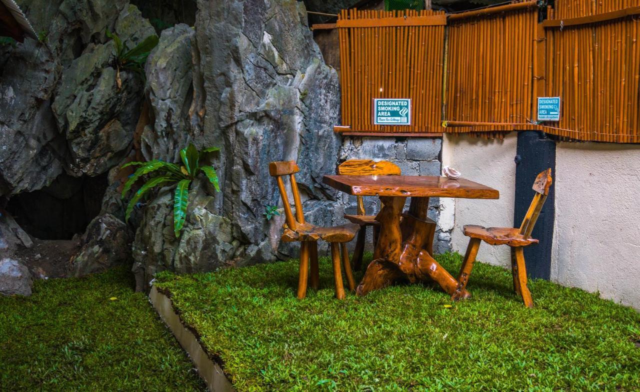 Ced Pension El Nido Esterno foto