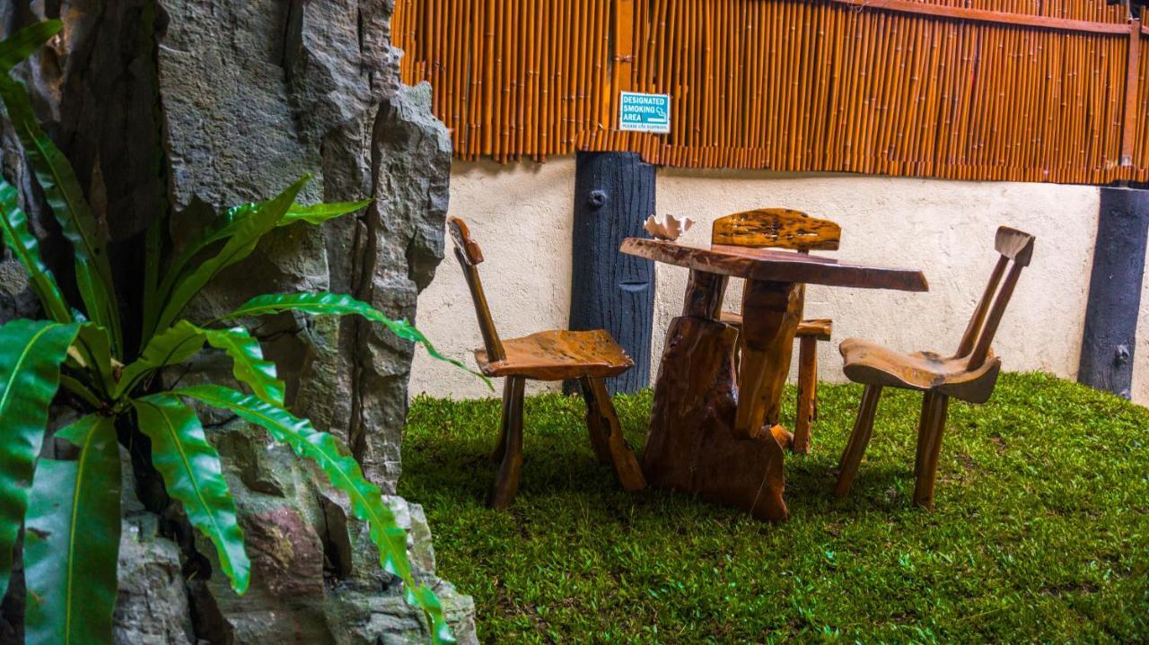 Ced Pension El Nido Esterno foto
