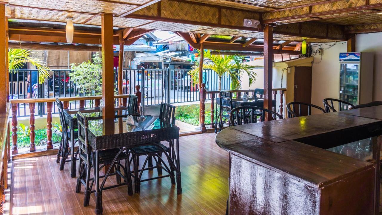 Ced Pension El Nido Esterno foto